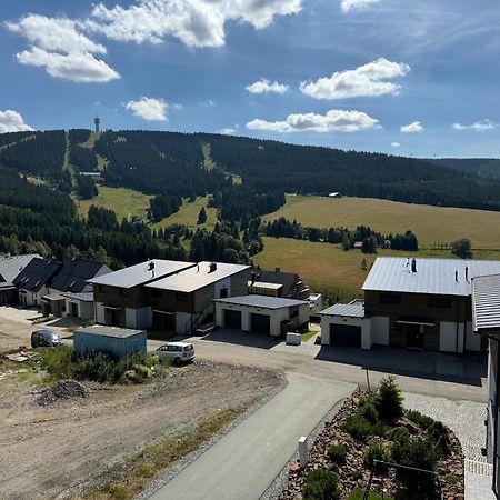 Apartmany Horizont Loučná pod Klínovcem Eksteriør bilde