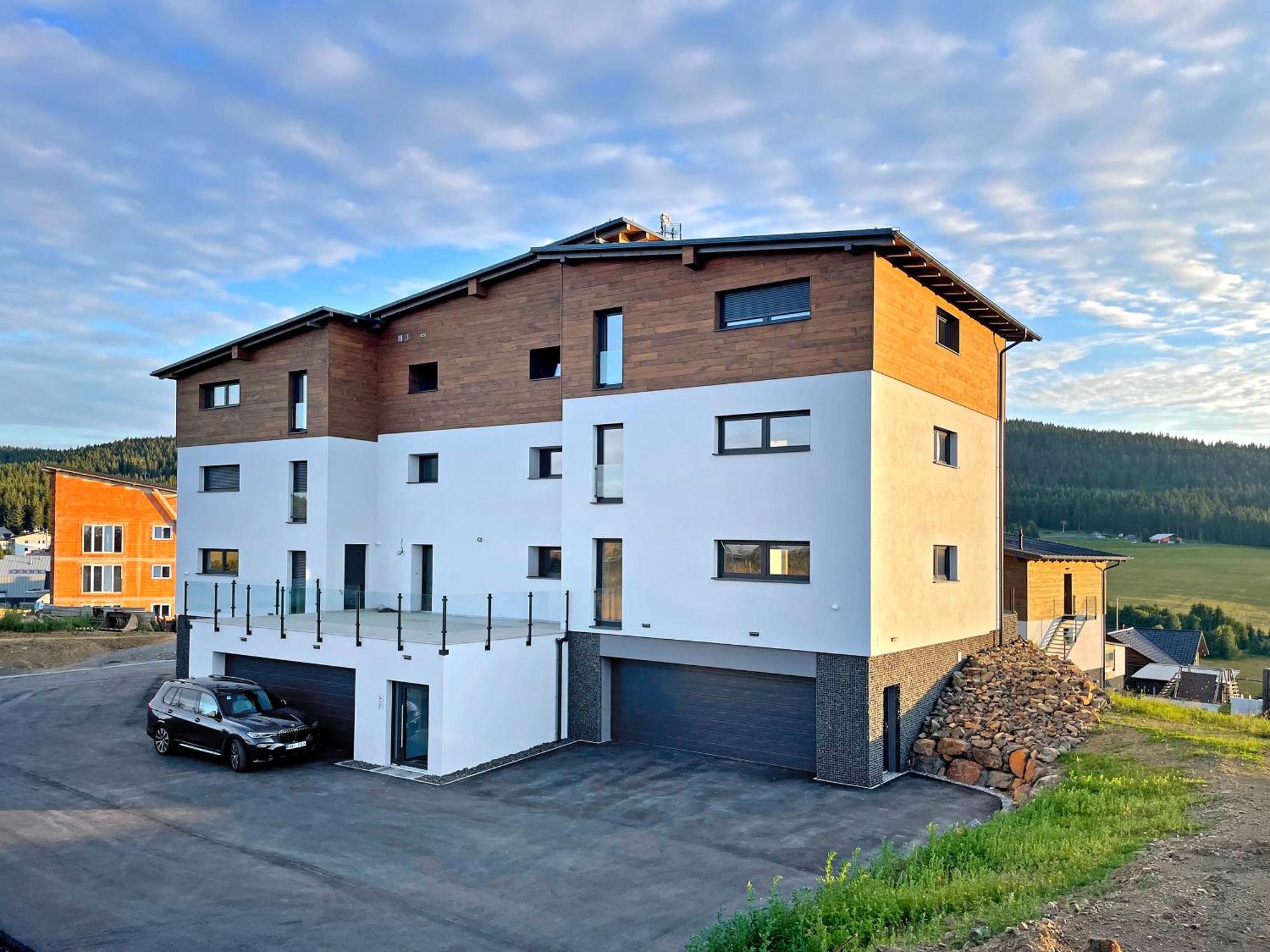 Apartmany Horizont Loučná pod Klínovcem Eksteriør bilde